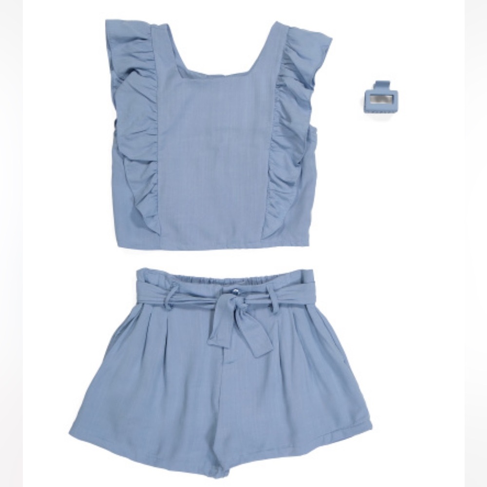 Paisley Lane Light Blue Ruffled Two-Piece Set tank & shorts 10